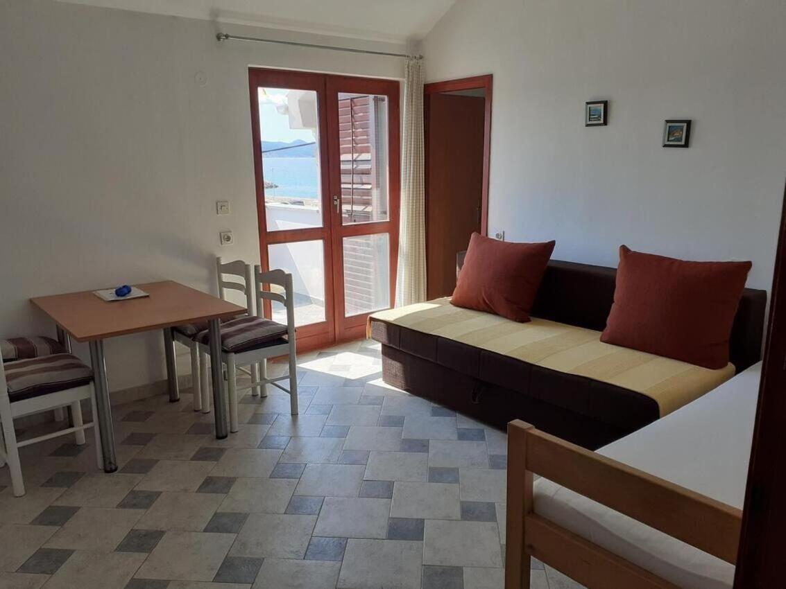 Apartments Ana 比比涅 外观 照片